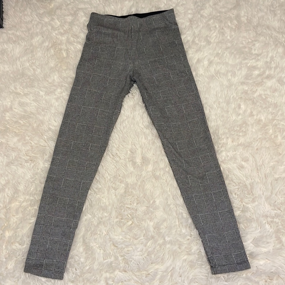 Small Zara basic plaid pants
